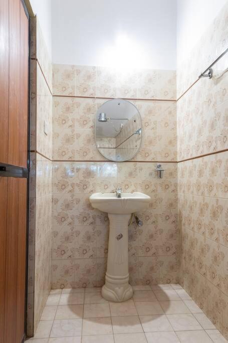 Villa Barbosa, 2 Bhk Villa & Luxury Rooms Near Colva, Sernabatim, Benaulim Beach Exterior photo